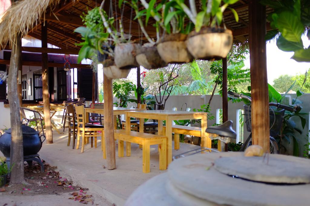 Red House Hotel Koh Dach Bagian luar foto