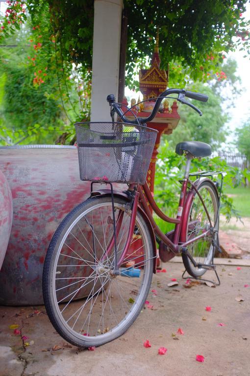 Red House Hotel Koh Dach Bagian luar foto